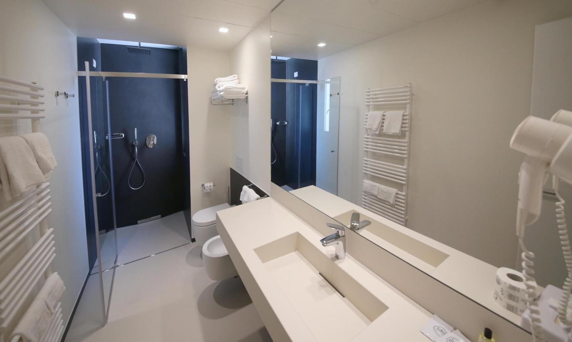 Hotel Cristallo Senigallia Pokoj fotografie